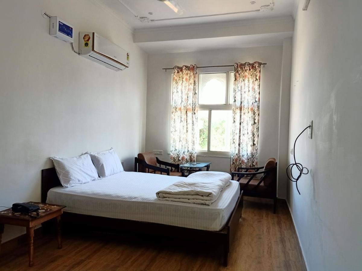 Hindupura Residency Hotell Sawai Madhopur Eksteriør bilde